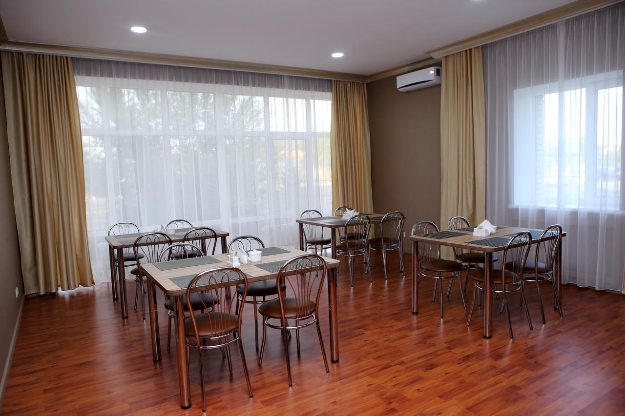 Hotel Aner Astana Ngoại thất bức ảnh