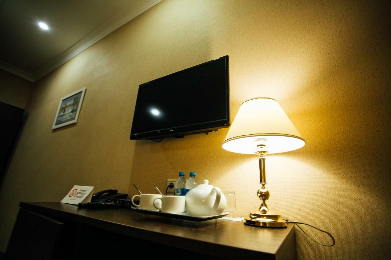 Hotel Aner Astana Ngoại thất bức ảnh