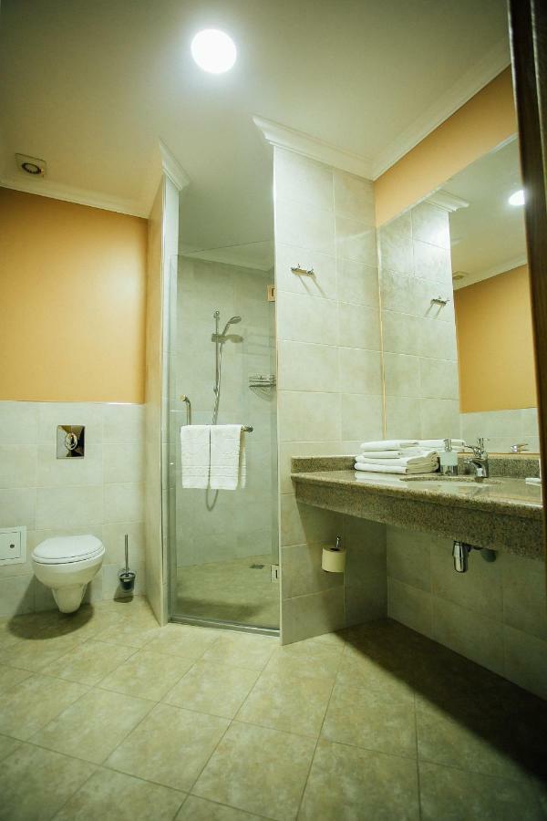 Hotel Aner Astana Ngoại thất bức ảnh